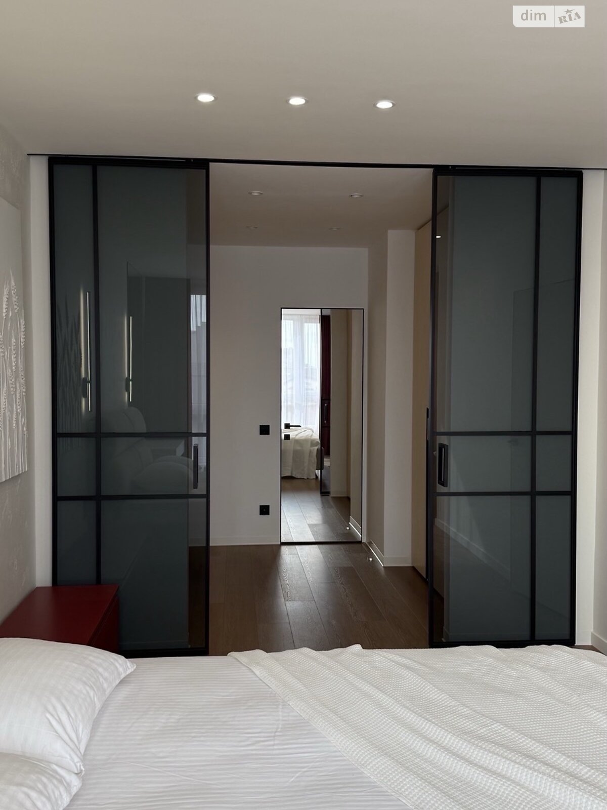 однокімнатна квартира в Івано-Франківську, район Центр, на вул. Коновальця Євгена 37А в довготривалу оренду помісячно фото 1 однокімнатна квартира в Івано-Франківську, район Центр, на вул. Коновальця Євгена 37А в довготривалу оренду помісячно фото 1