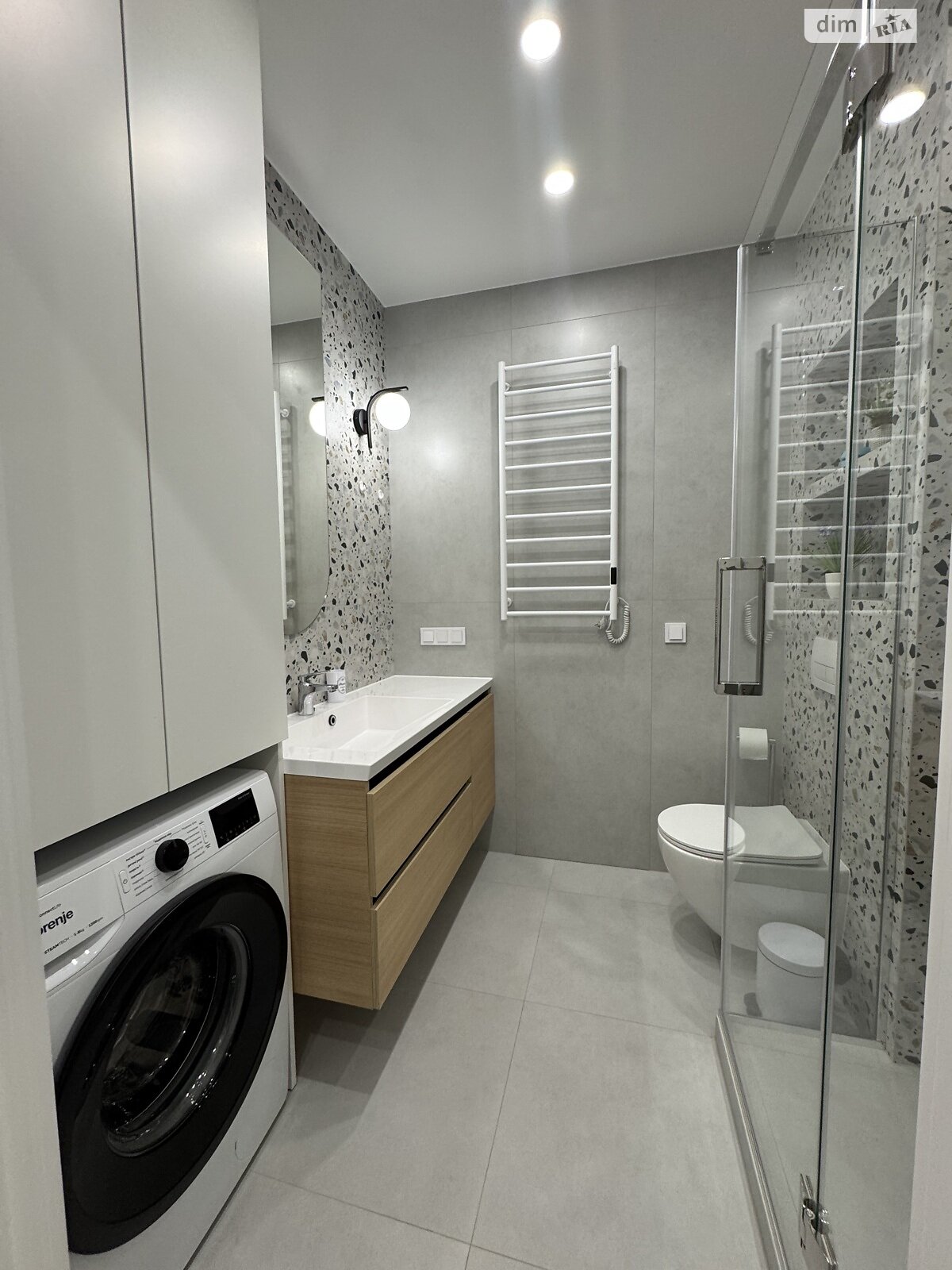 однокомнатная квартира в Ивано-Франковске, район Центр, на ул. Коновальца Евгения в аренду на долгий срок помесячно фото 1