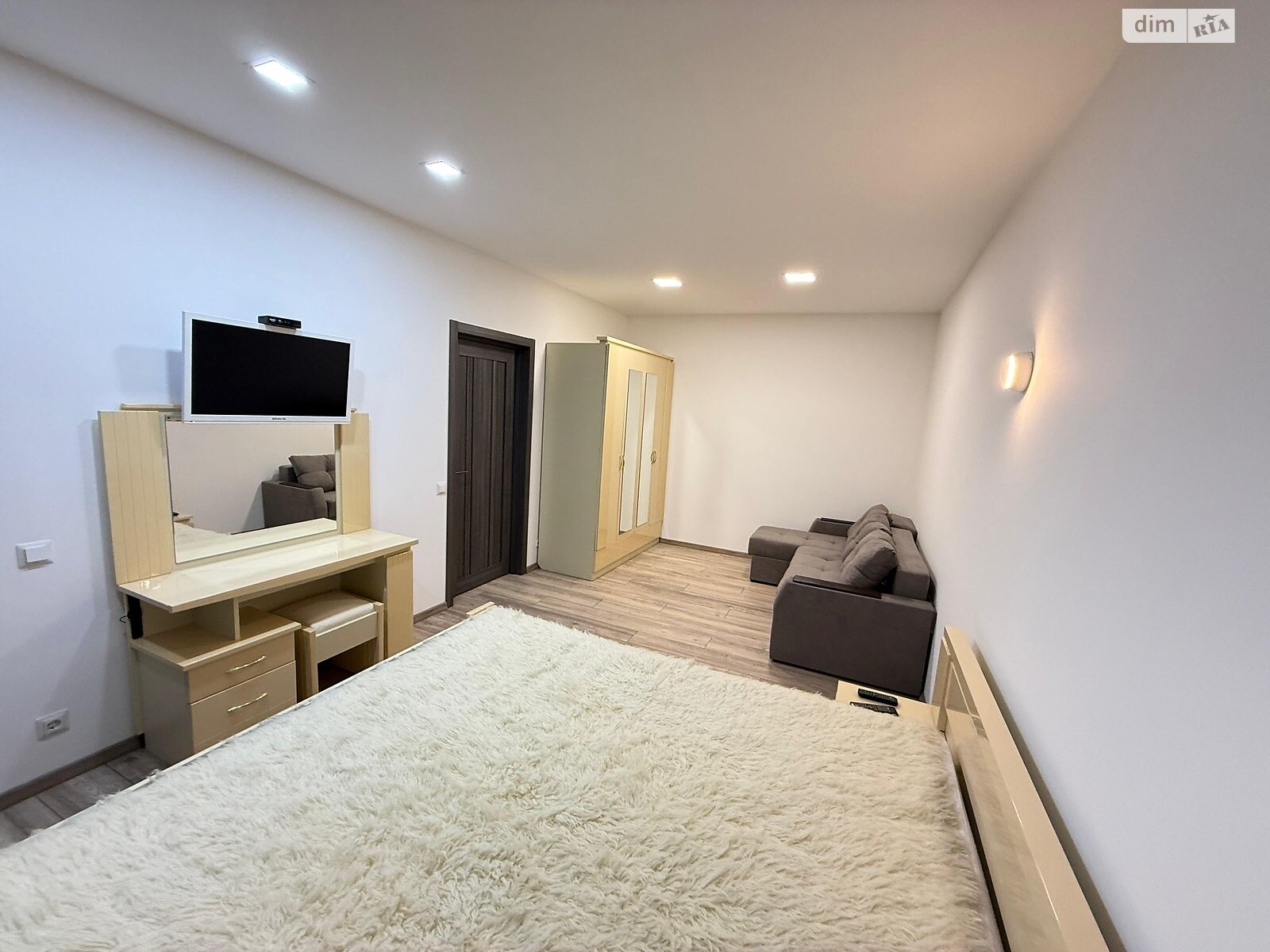 однокімнатна квартира в Івано-Франківську, район Центр, на вул. Лемківська 3 в довготривалу оренду помісячно фото 1