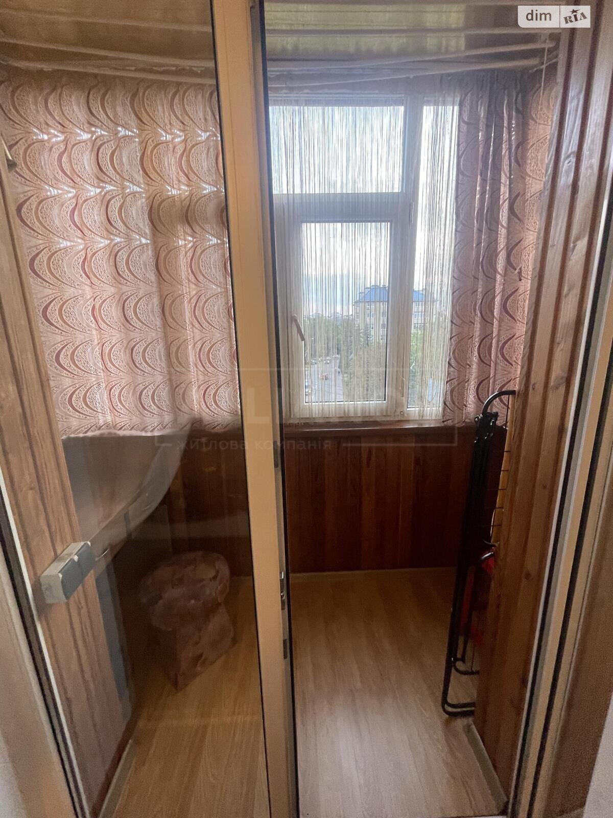 двокімнатна квартира в Івано-Франківську, район Центр, на вул. Незалежності 113 в довготривалу оренду помісячно фото 1 двокімнатна квартира в Івано-Франківську, район Центр, на вул. Незалежності 113 в довготривалу оренду помісячно фото 1
