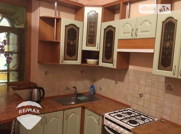 однокомнатная квартира с мебелью в Ивано-Франковске, район Центр, на ул. Шевченко в аренду на долгий срок помесячно фото 1 однокомнатная квартира с мебелью в Ивано-Франковске, район Центр, на ул. Шевченко в аренду на долгий срок помесячно фото 1