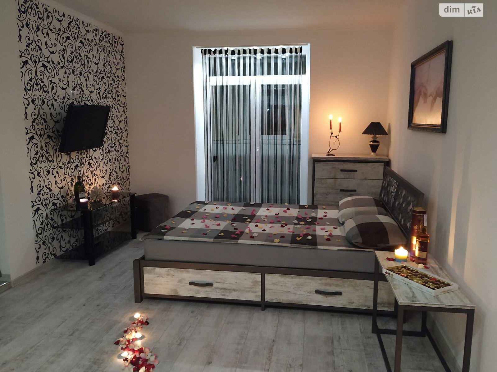 однокомнатная квартира в Ивано-Франковске, район Центр, на ул. Стрельцов Сечевых 76В в аренду на долгий срок помесячно фото 1