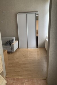 трикімнатна квартира в Івано-Франківську, район Центр, на вул. Стрільців Січових 6, кв. 19 в довготривалу оренду помісячно фото 2 трикімнатна квартира в Івано-Франківську, район Центр, на вул. Стрільців Січових 6, кв. 19 в довготривалу оренду помісячно фото 2