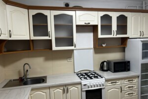 двухкомнатная квартира с мебелью в Ивано-Франковске, район Центр, на ул. Стрельцов Сечевых в аренду на долгий срок помесячно фото 2 двухкомнатная квартира с мебелью в Ивано-Франковске, район Центр, на ул. Стрельцов Сечевых в аренду на долгий срок помесячно фото 2