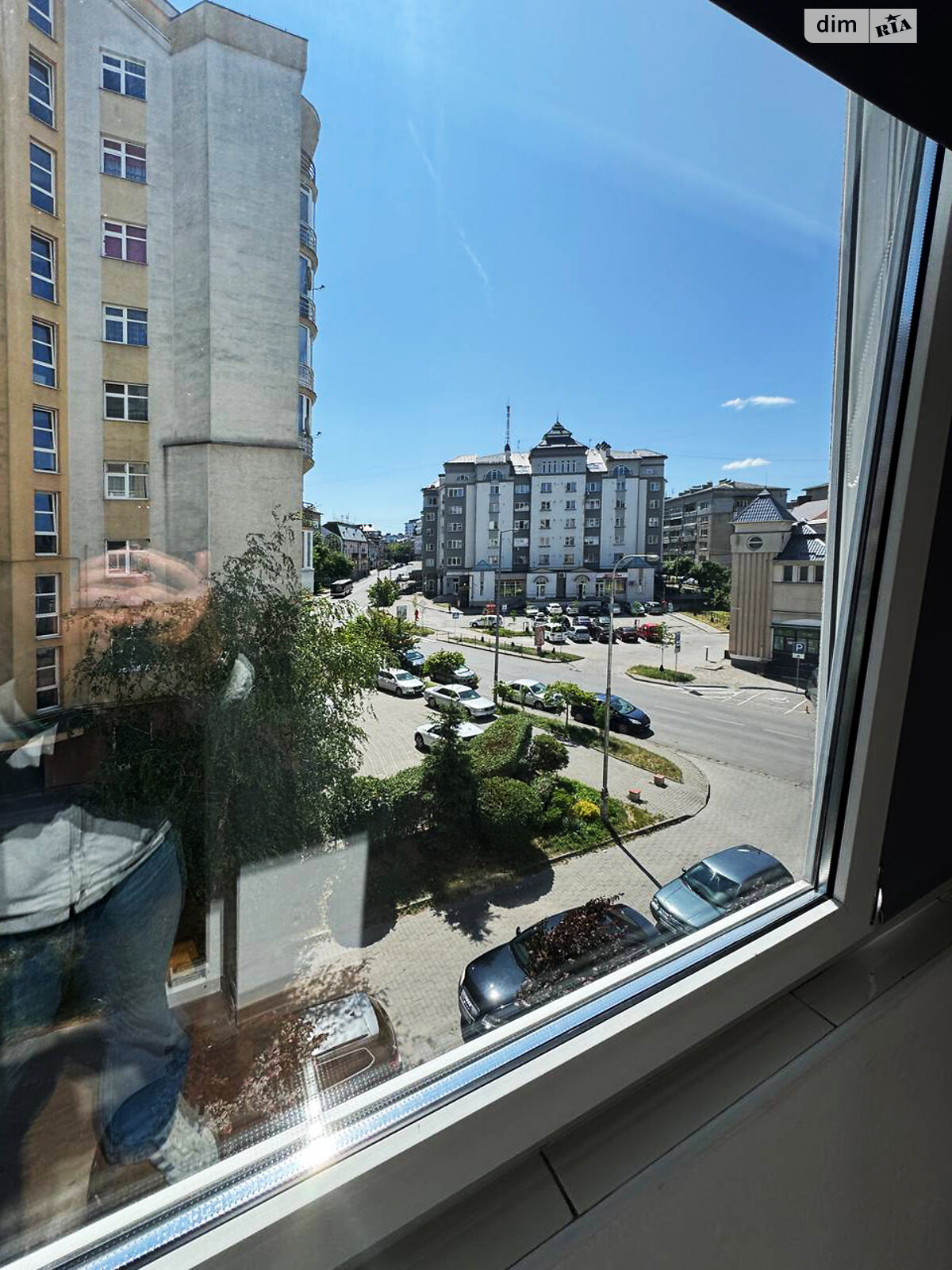 однокімнатна квартира в Івано-Франківську, район Центр, на вул. Володимира Великого 10 в довготривалу оренду помісячно фото 1 однокімнатна квартира в Івано-Франківську, район Центр, на вул. Володимира Великого 10 в довготривалу оренду помісячно фото 1