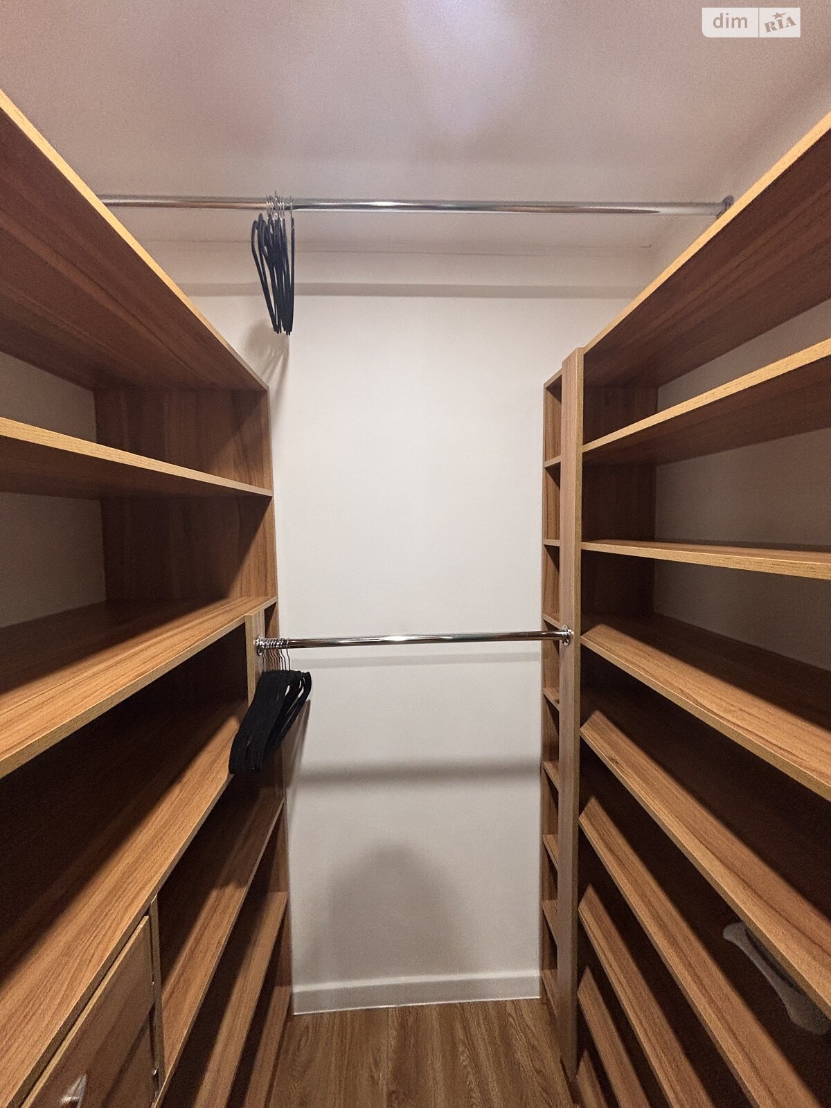 однокомнатная квартира в Ивано-Франковске, район Центр, на ул. Военных Ветеранов 3А в аренду на долгий срок помесячно фото 1