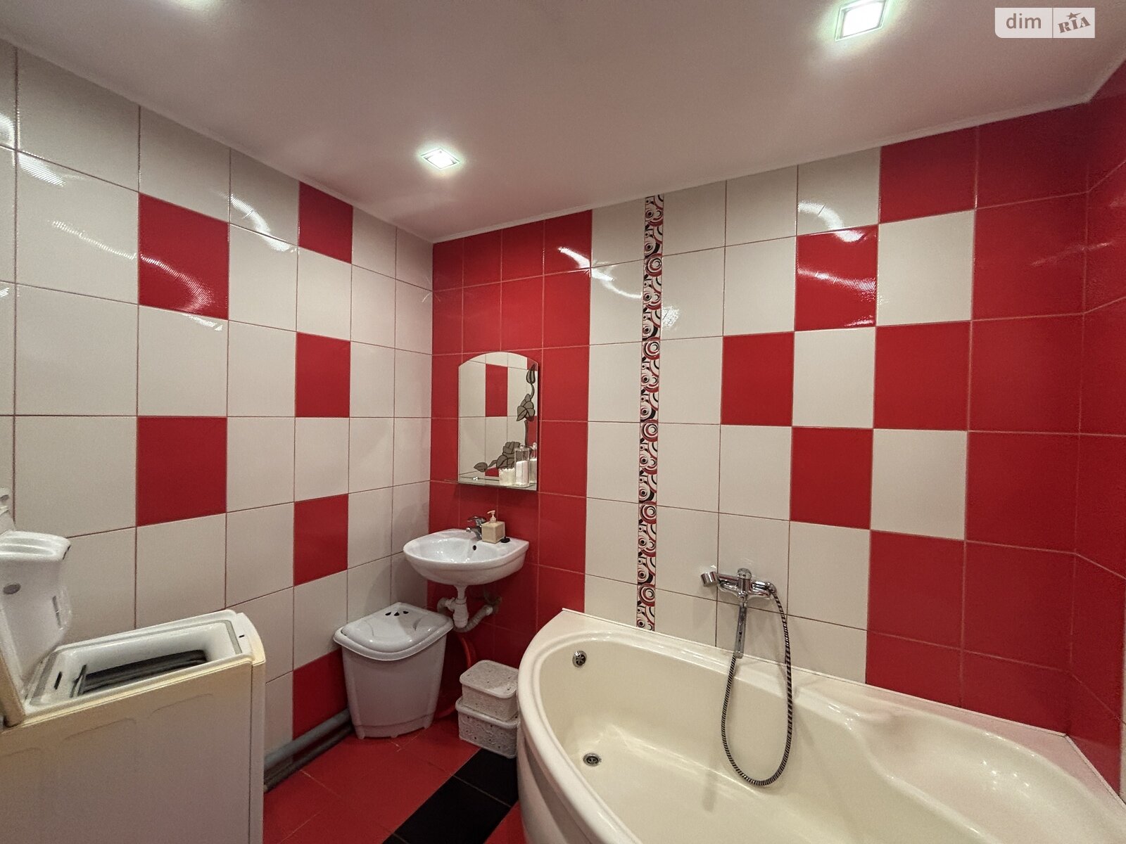 однокомнатная квартира в Ивано-Франковске, район Центр, на ул. Военных Ветеранов 3А в аренду на долгий срок помесячно фото 1