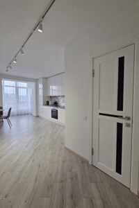 однокомнатная квартира в Ивано-Франковске, район Центр, на ул. Высочана Семена 18 корпус 21 в аренду на долгий срок помесячно фото 2