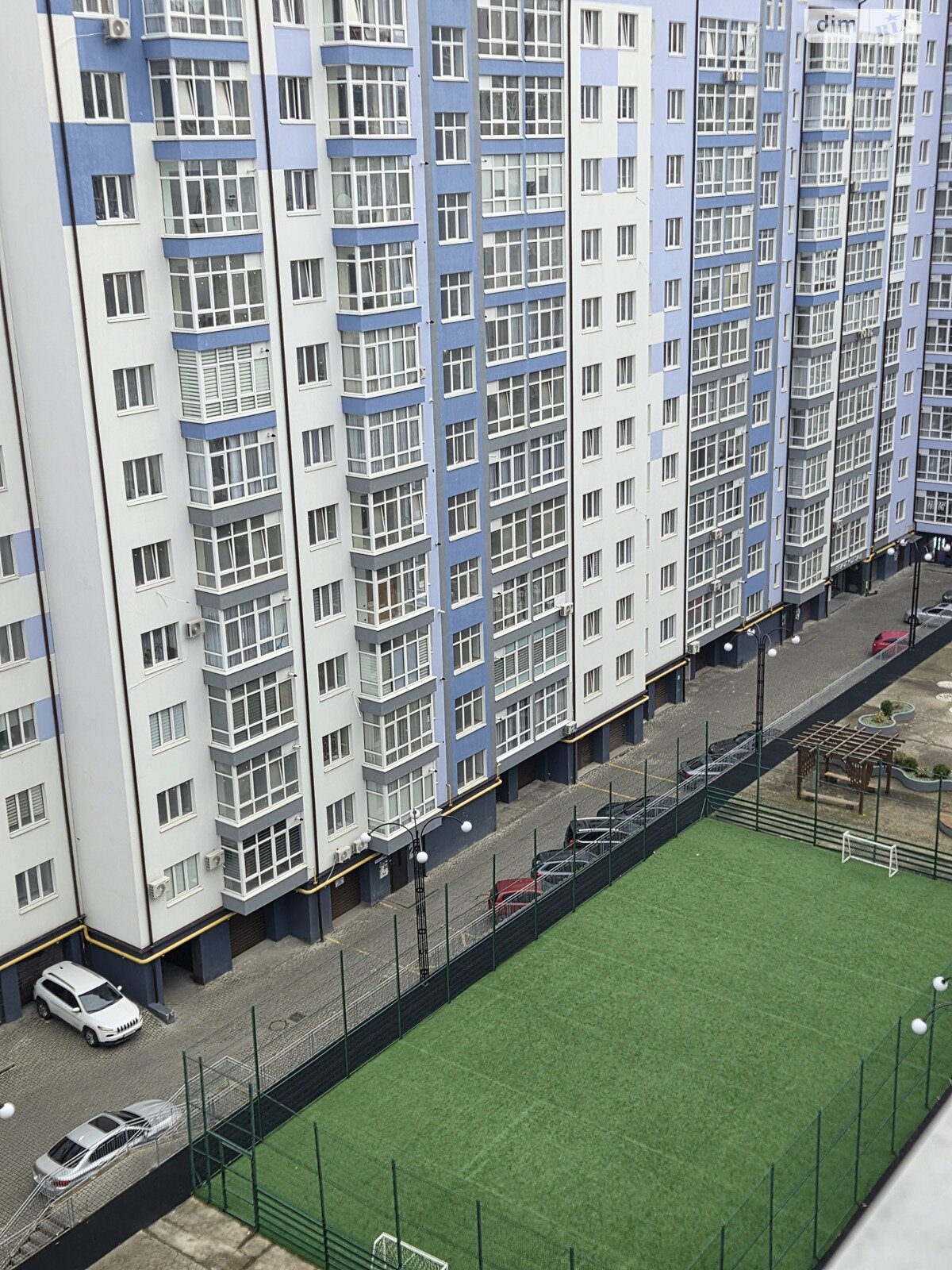 однокомнатная квартира в Ивано-Франковске, район Центр, на ул. Высочана Семена 18 корпус 21 в аренду на долгий срок помесячно фото 1