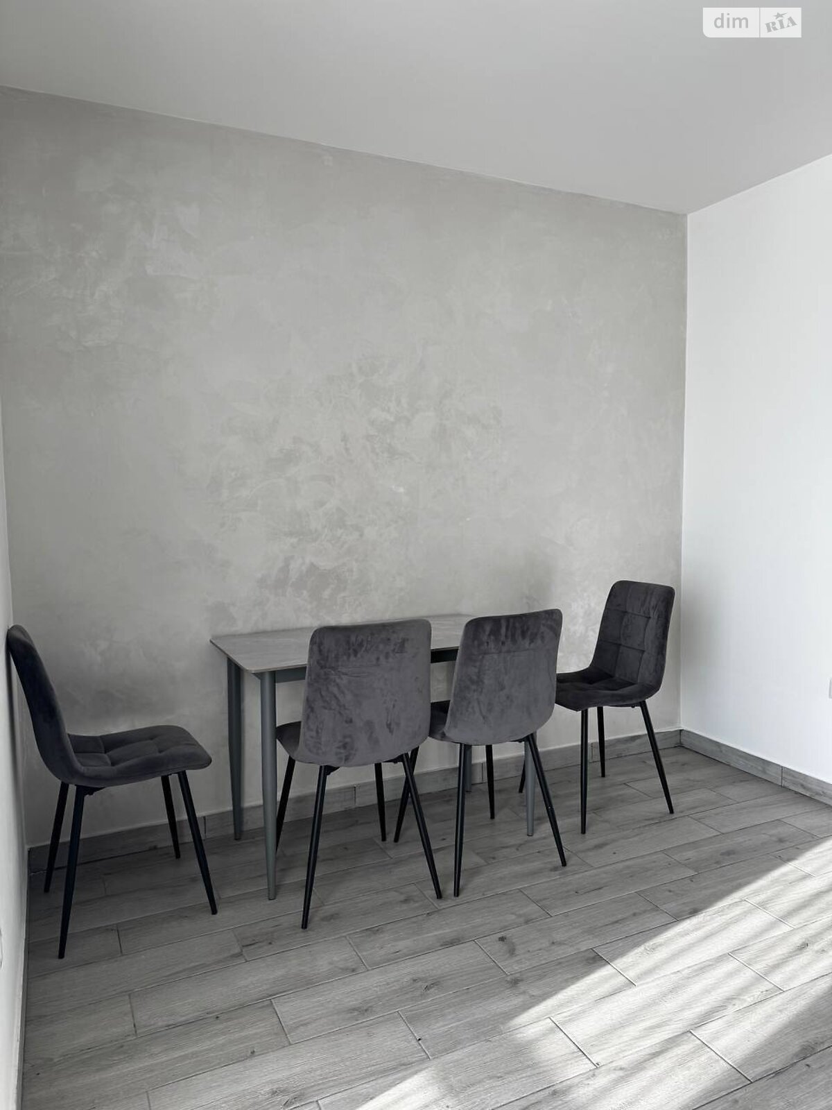 однокомнатная квартира в Ивано-Франковске, район Центр, на ул. Высочана Семена в аренду на долгий срок помесячно фото 1