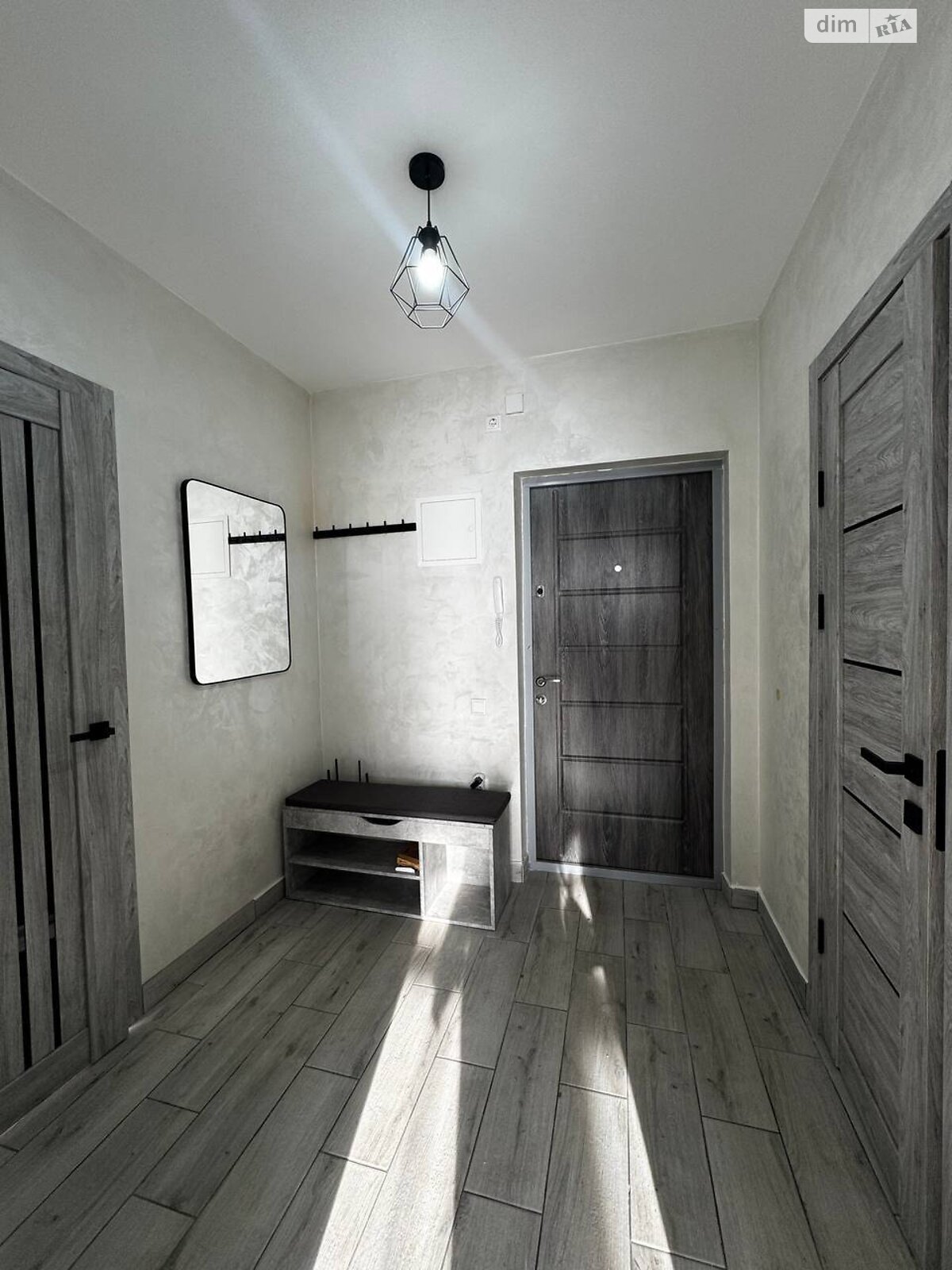 однокомнатная квартира в Ивано-Франковске, район Центр, на ул. Высочана Семена в аренду на долгий срок помесячно фото 1