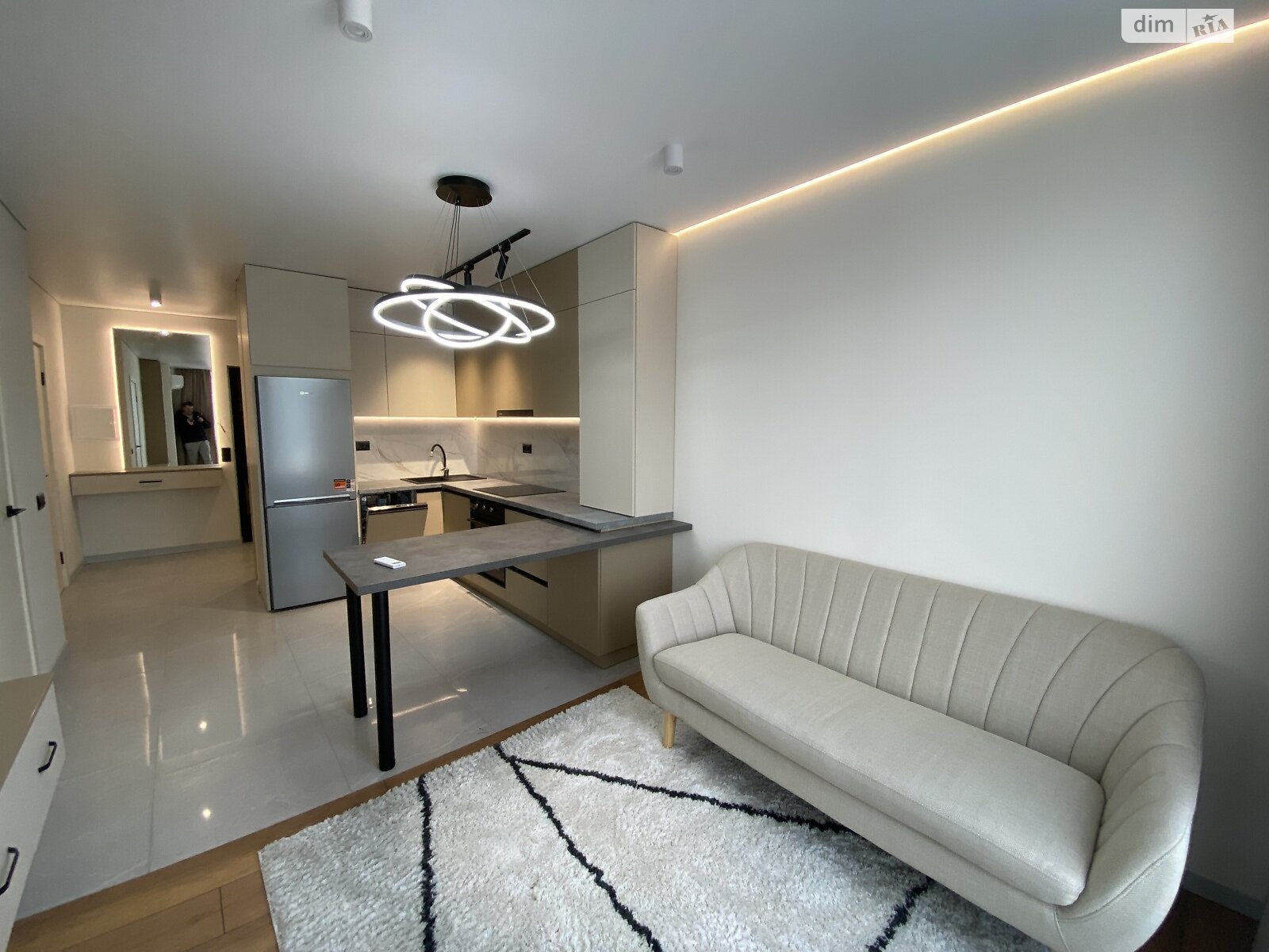 однокомнатная квартира в Ивано-Франковске, район Центр, на бул. Южный 32Б в аренду на долгий срок помесячно фото 1