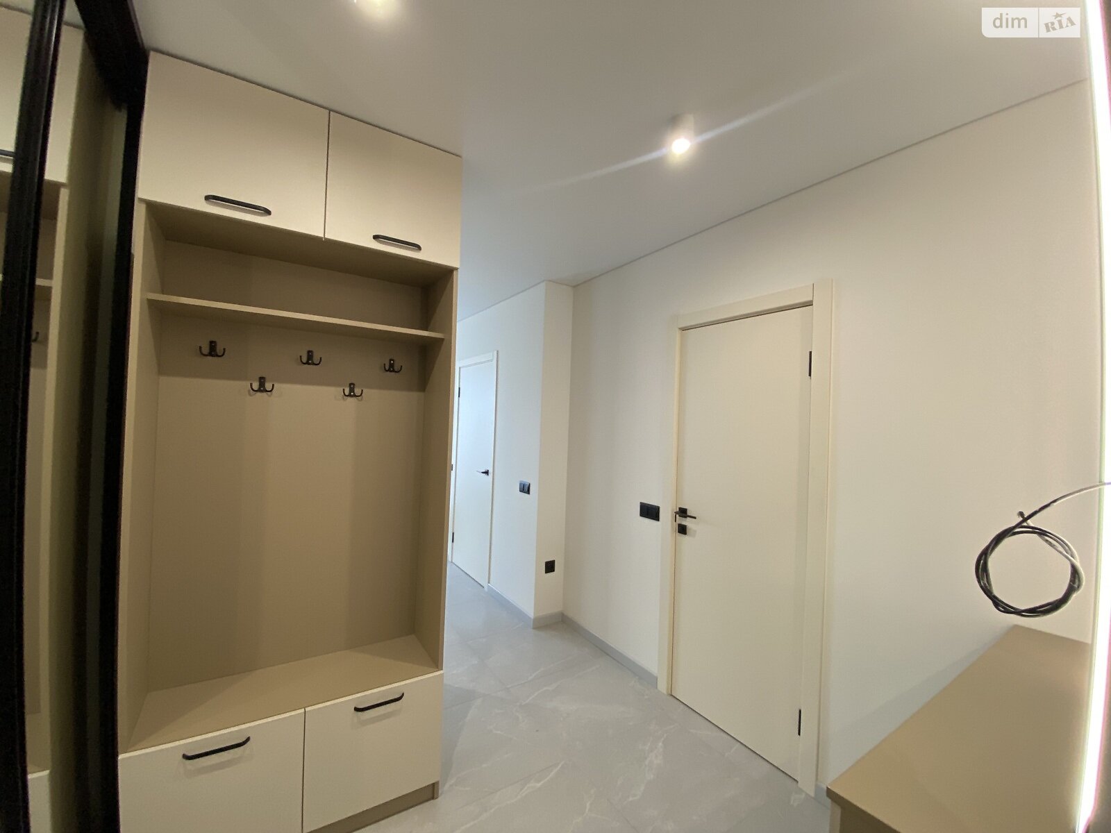 однокомнатная квартира в Ивано-Франковске, район Центр, на бул. Южный 32Б в аренду на долгий срок помесячно фото 1