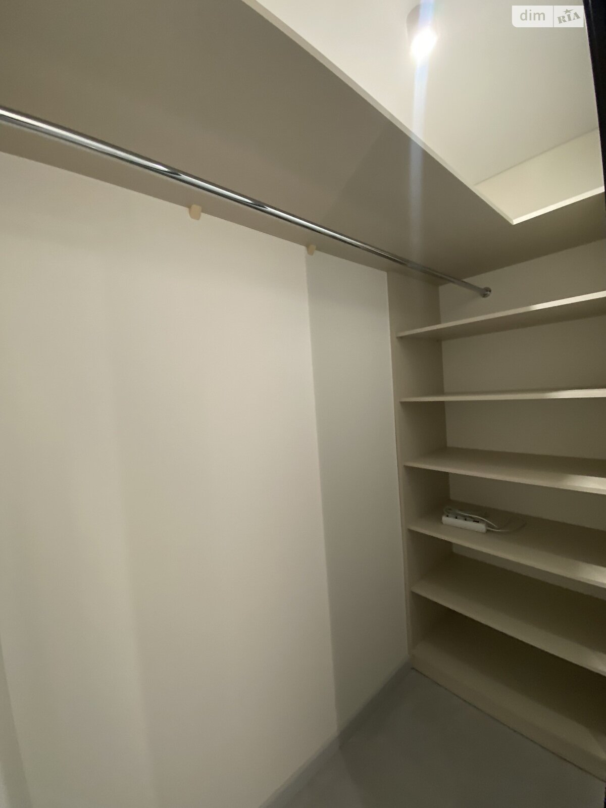 однокомнатная квартира в Ивано-Франковске, район Центр, на бул. Южный 32Б в аренду на долгий срок помесячно фото 1