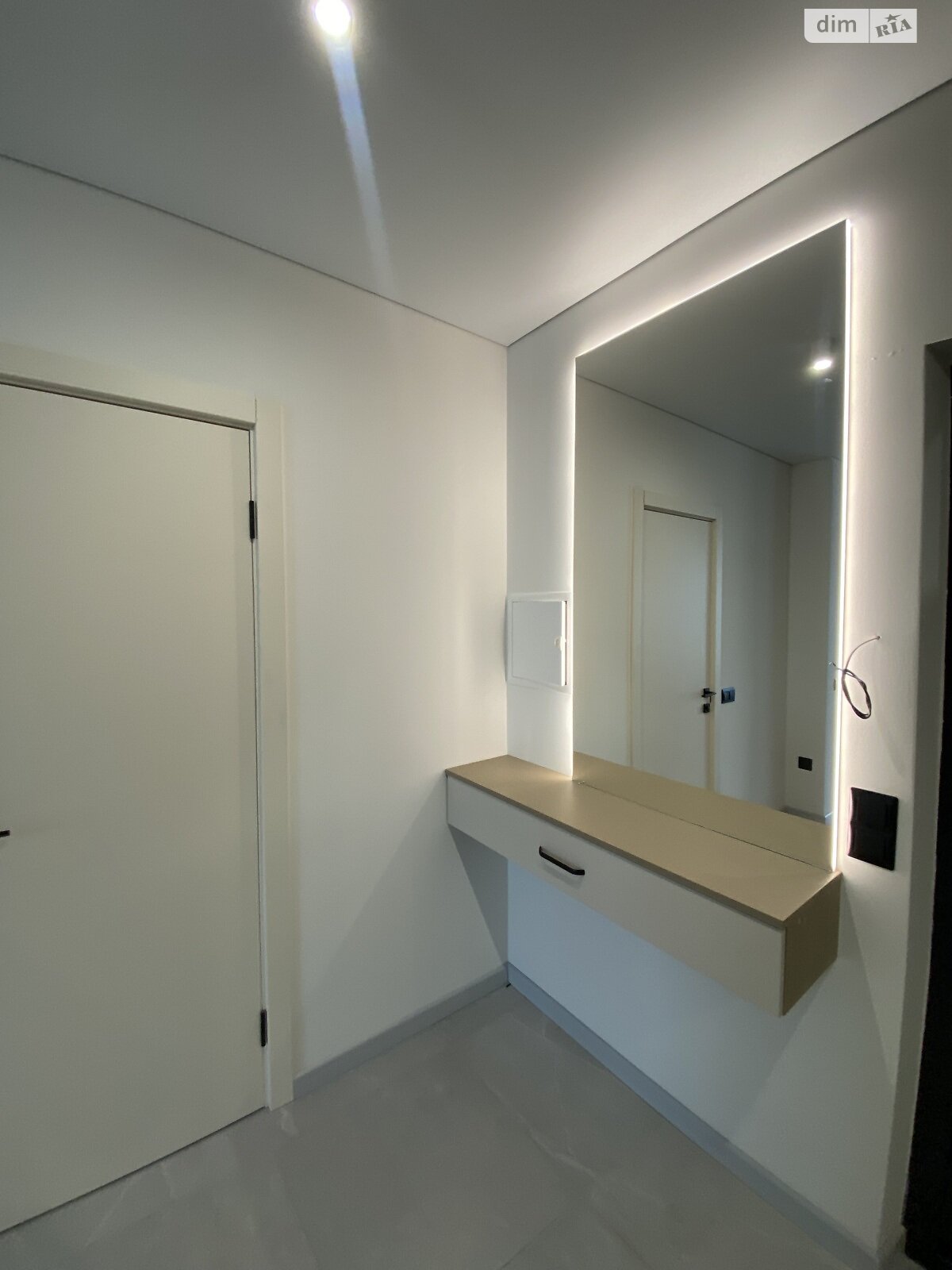 однокомнатная квартира в Ивано-Франковске, район Центр, на бул. Южный 32Б в аренду на долгий срок помесячно фото 1