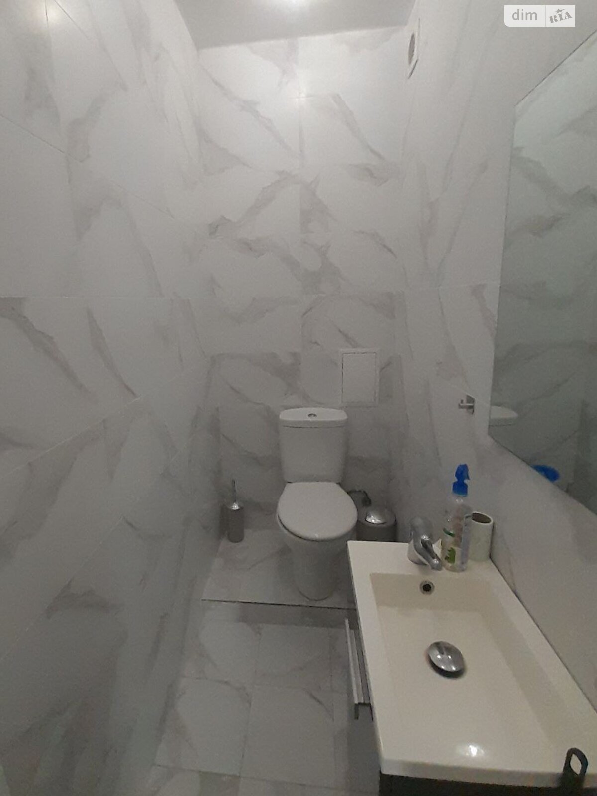 трикімнатна квартира в Івано-Франківську, на вул. Урожайна 3 в довготривалу оренду помісячно фото 1