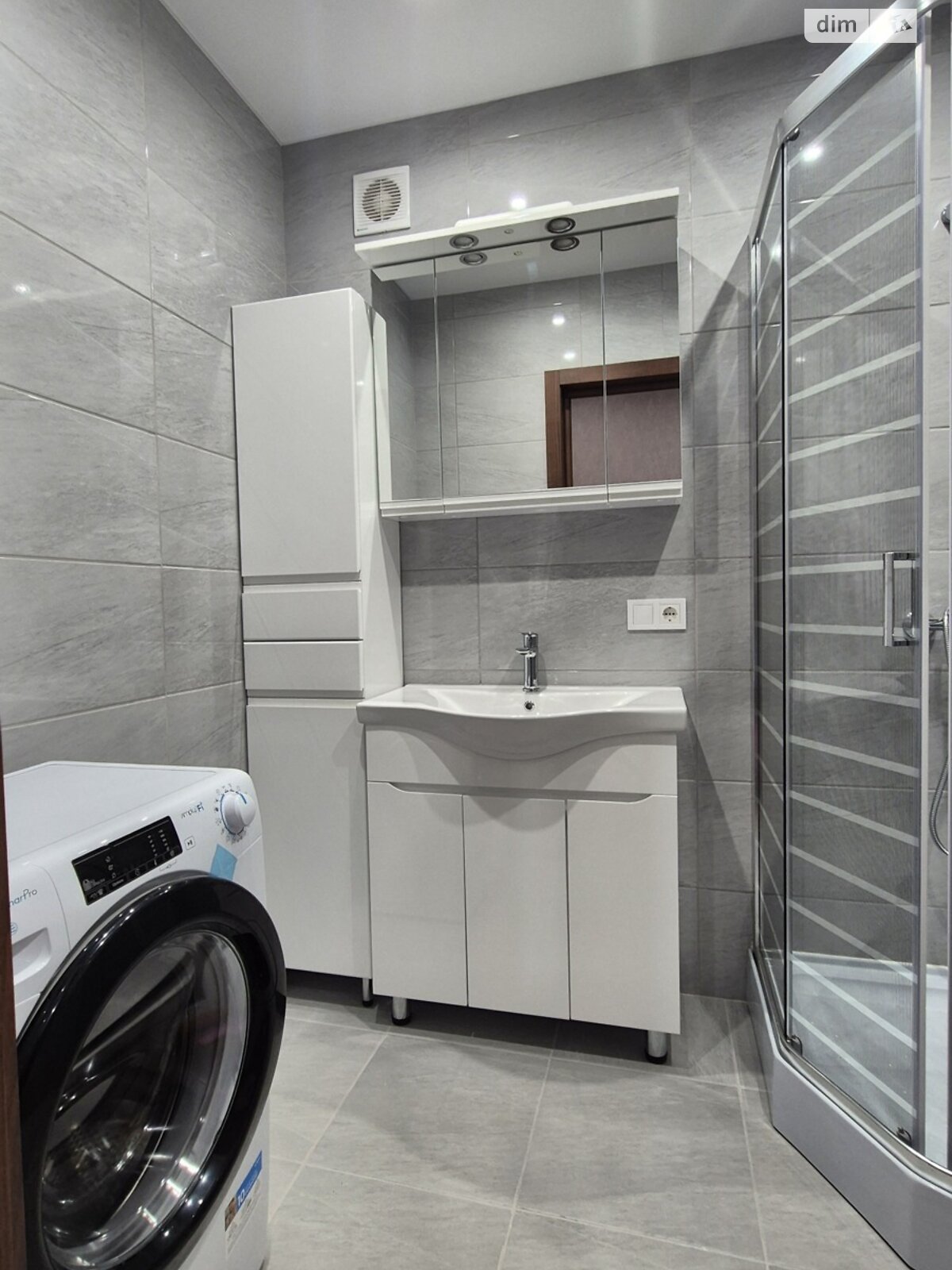 двокімнатна квартира в Житомирі, район Богунський, на вул. Євгена Рихліка в довготривалу оренду помісячно фото 1 двокімнатна квартира в Житомирі, район Богунський, на вул. Євгена Рихліка в довготривалу оренду помісячно фото 1