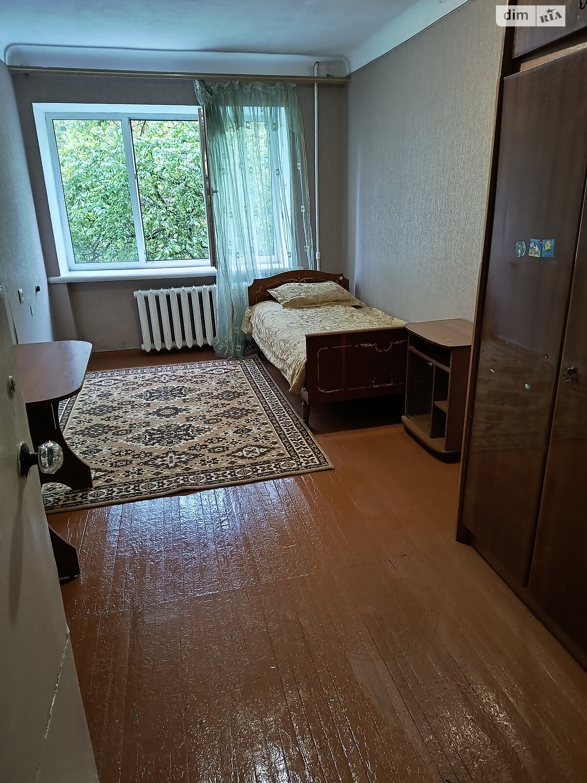 двокімнатна квартира з меблями в Житомирі, район Богунський, на вул. Короленка 10 в довготривалу оренду помісячно фото 1 двокімнатна квартира з меблями в Житомирі, район Богунський, на вул. Короленка 10 в довготривалу оренду помісячно фото 1