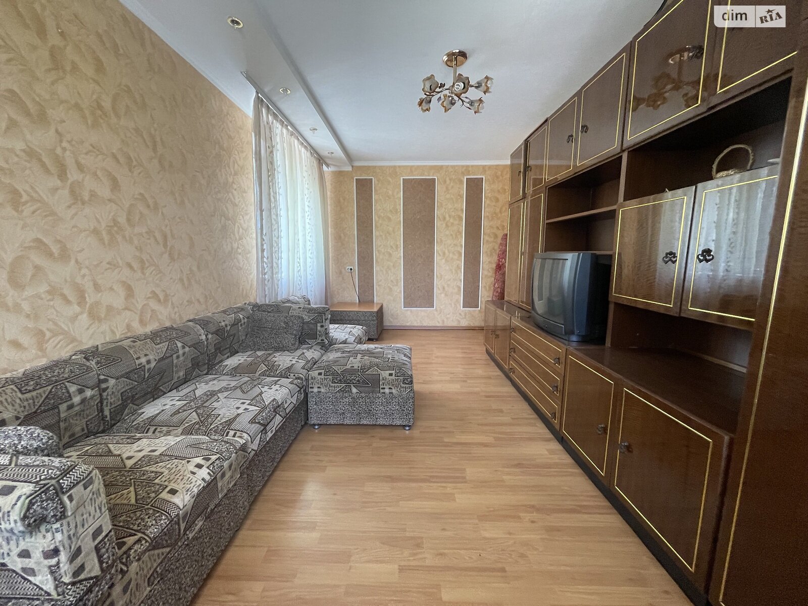 двокімнатна квартира в Житомирі, район Богунський, на просп. Миру 63 в довготривалу оренду помісячно фото 1 двокімнатна квартира в Житомирі, район Богунський, на просп. Миру 63 в довготривалу оренду помісячно фото 1
