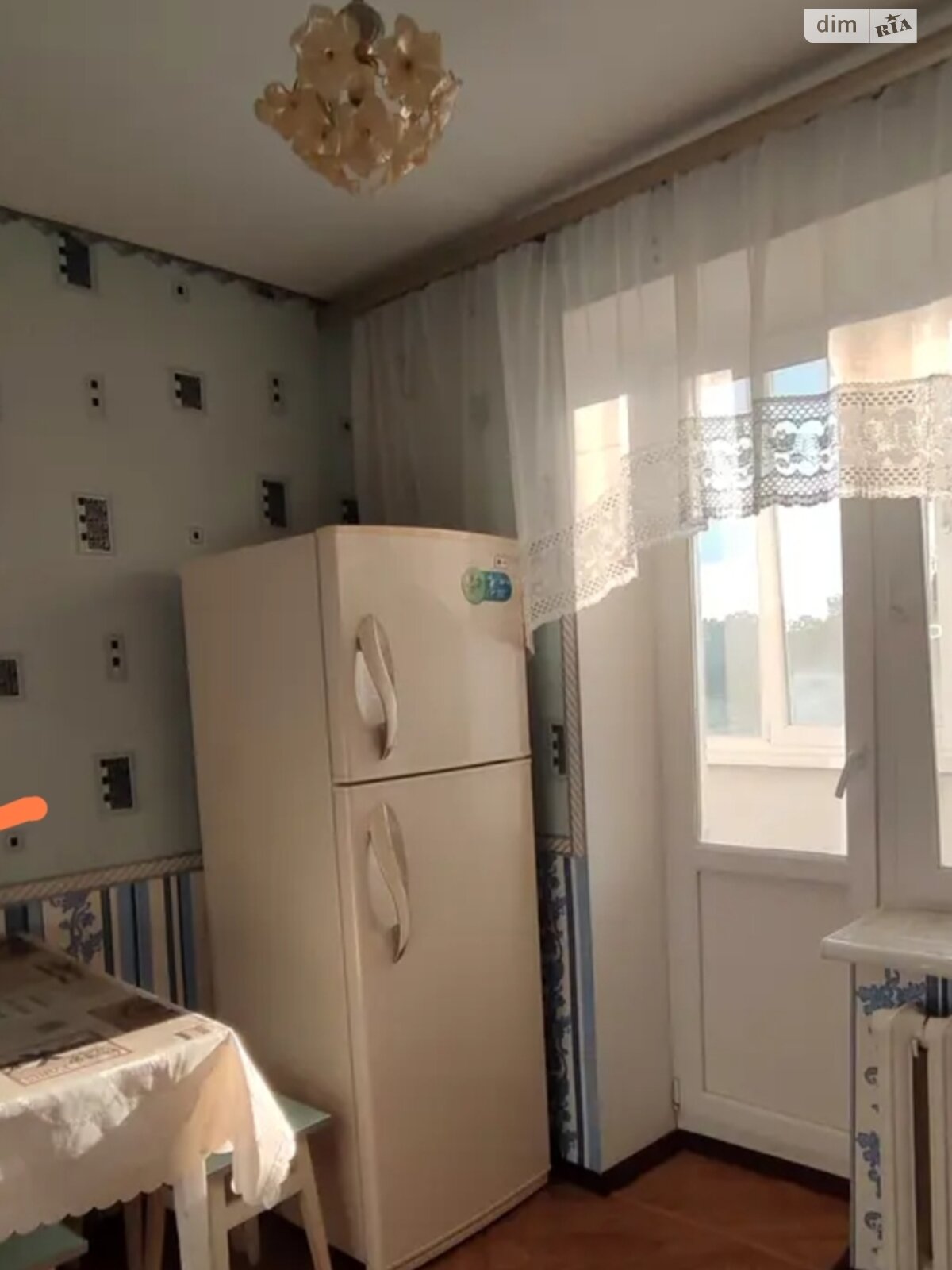 однокімнатна квартира в Житомирі, район Богунський, на просп. Миру в довготривалу оренду помісячно фото 1