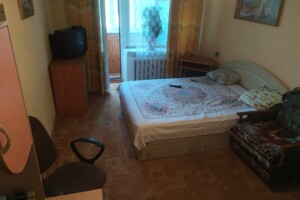 однокімнатна квартира з ремонтом в Житомирі, район Богунський, на вул. Небесної сотні 30 в довготривалу оренду помісячно фото 2