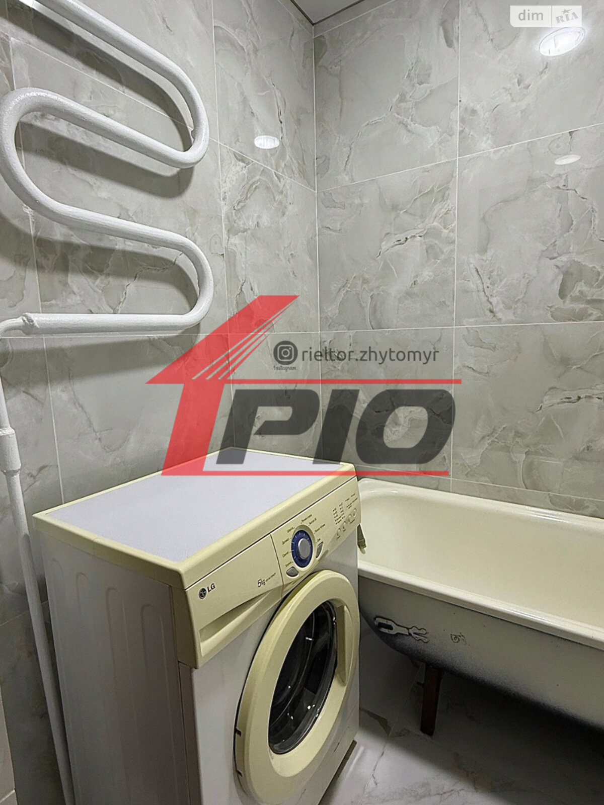 трехкомнатная квартира в Житомире, район Богунский, на ул. Парниковая в аренду на долгий срок помесячно фото 1 трехкомнатная квартира в Житомире, район Богунский, на ул. Парниковая в аренду на долгий срок помесячно фото 1