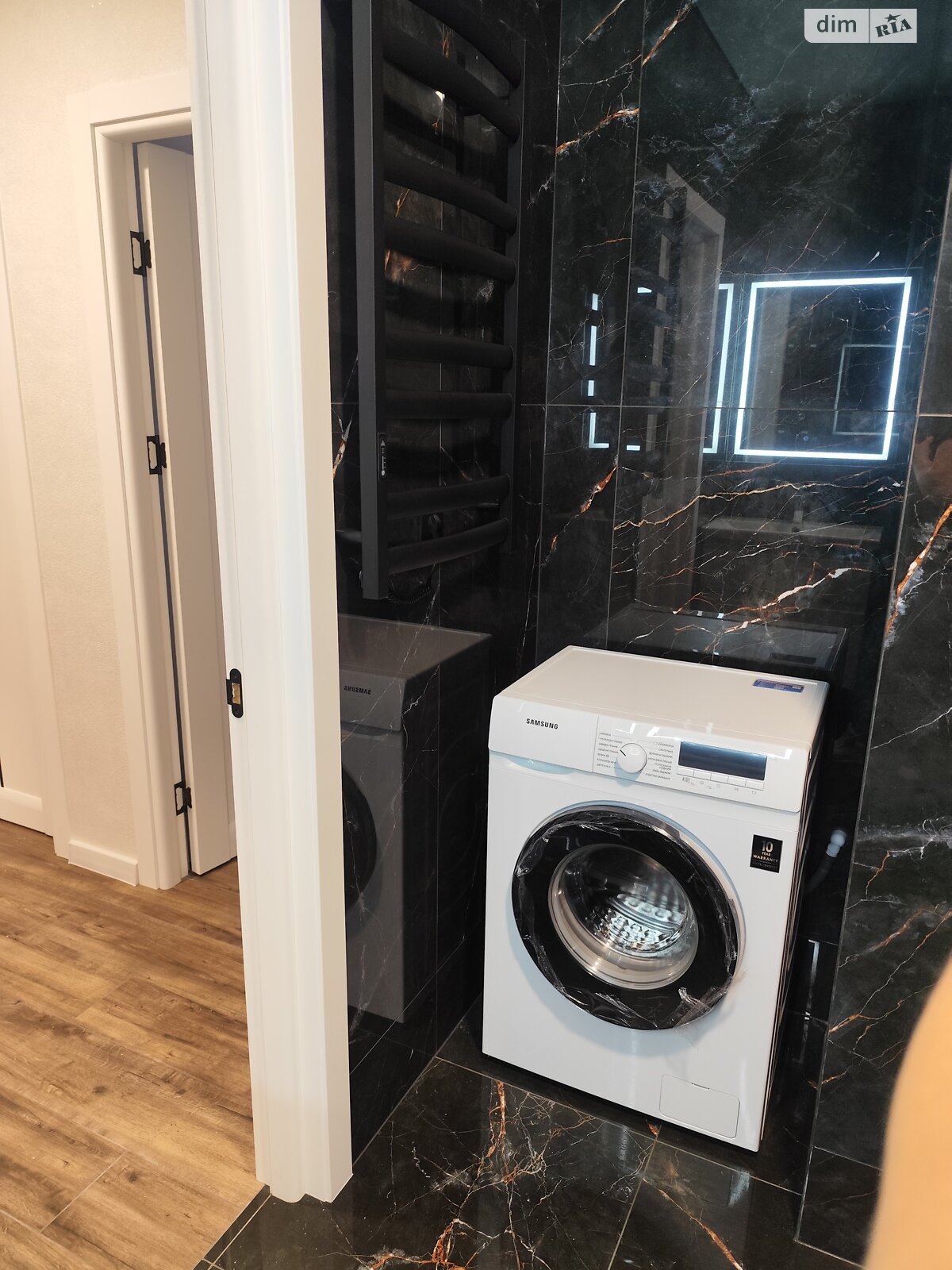 однокімнатна квартира в Житомирі, на вул. Домбровського 3Д в довготривалу оренду помісячно фото 1 однокімнатна квартира в Житомирі, на вул. Домбровського 3Д в довготривалу оренду помісячно фото 1