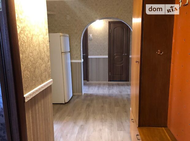 трехкомнатная квартира с мебелью в Житомире, район Житний рынок, на ул. Гоголевская в аренду на долгий срок помесячно фото 1 трехкомнатная квартира с мебелью в Житомире, район Житний рынок, на ул. Гоголевская в аренду на долгий срок помесячно фото 1