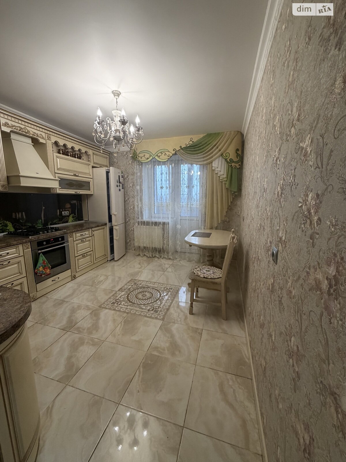 однокомнатная квартира в Житомире, район Корбутовка, на пр. Богуна Ивана в аренду на долгий срок помесячно фото 1 однокомнатная квартира в Житомире, район Корбутовка, на пр. Богуна Ивана в аренду на долгий срок помесячно фото 1