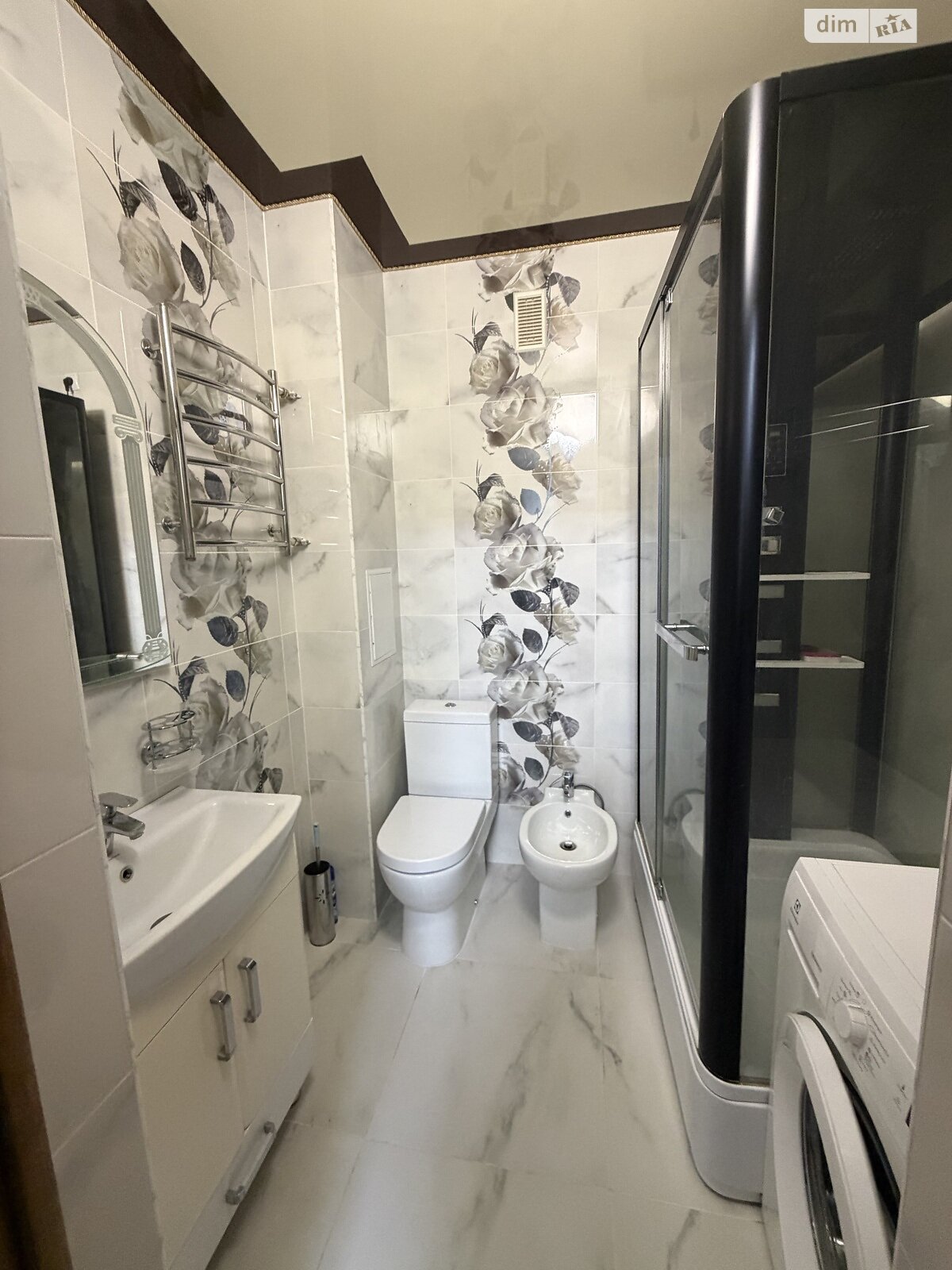 однокомнатная квартира в Житомире, район Корбутовка, на пр. Богуна Ивана в аренду на долгий срок помесячно фото 1 однокомнатная квартира в Житомире, район Корбутовка, на пр. Богуна Ивана в аренду на долгий срок помесячно фото 1