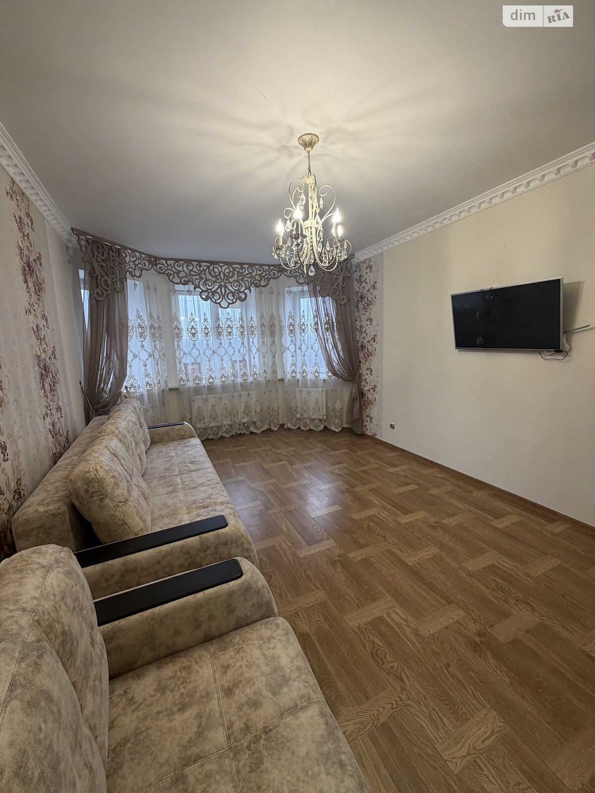 однокомнатная квартира в Житомире, район Корбутовка, на пр. Богуна Ивана в аренду на долгий срок помесячно фото 1 однокомнатная квартира в Житомире, район Корбутовка, на пр. Богуна Ивана в аренду на долгий срок помесячно фото 1