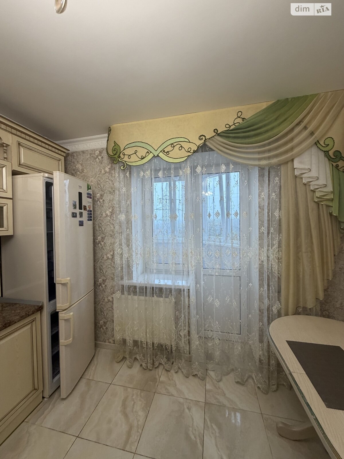 однокомнатная квартира в Житомире, район Корбутовка, на пр. Богуна Ивана в аренду на долгий срок помесячно фото 1 однокомнатная квартира в Житомире, район Корбутовка, на пр. Богуна Ивана в аренду на долгий срок помесячно фото 1