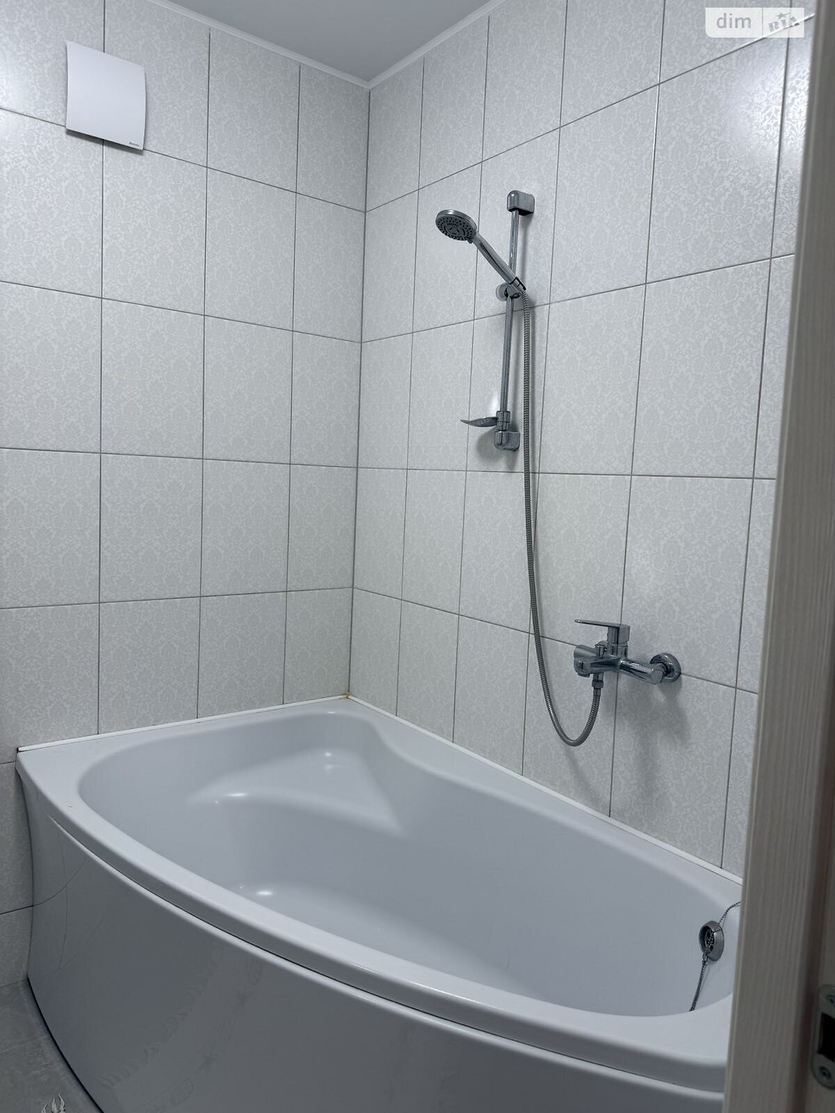 однокомнатная квартира в Житомире, район Корбутовка, на пр. Шпаковский 27 в аренду на долгий срок помесячно фото 1