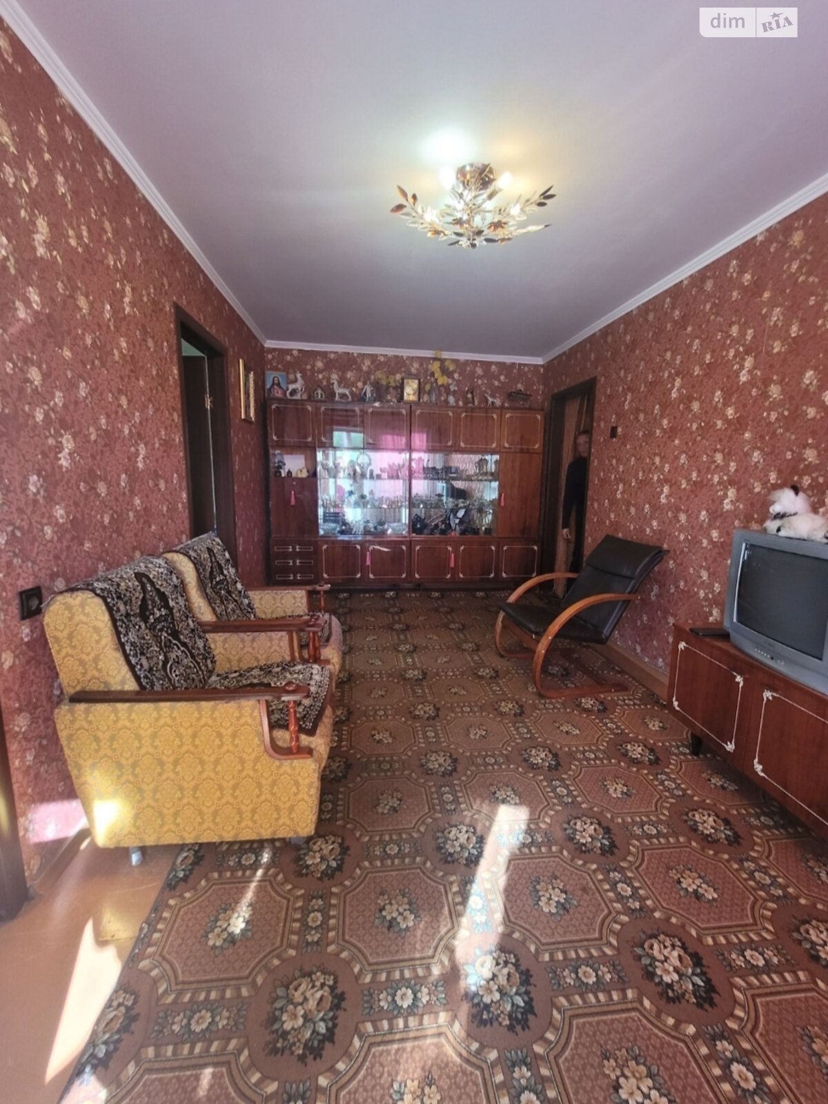 трехкомнатная квартира в Житомире, район Королевский, на пл. Полевая 13 в аренду на долгий срок помесячно фото 1