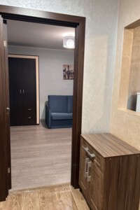 однокімнатна квартира в Житомирі, район Польова, на вул. Кибальчича 4 в довготривалу оренду помісячно фото 2