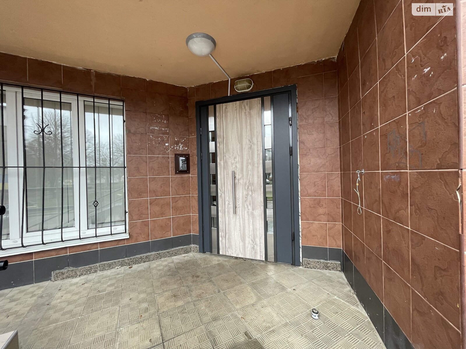 двокімнатна квартира в Житомирі, район Польова, на вул. Корольова 48Б в довготривалу оренду помісячно фото 1