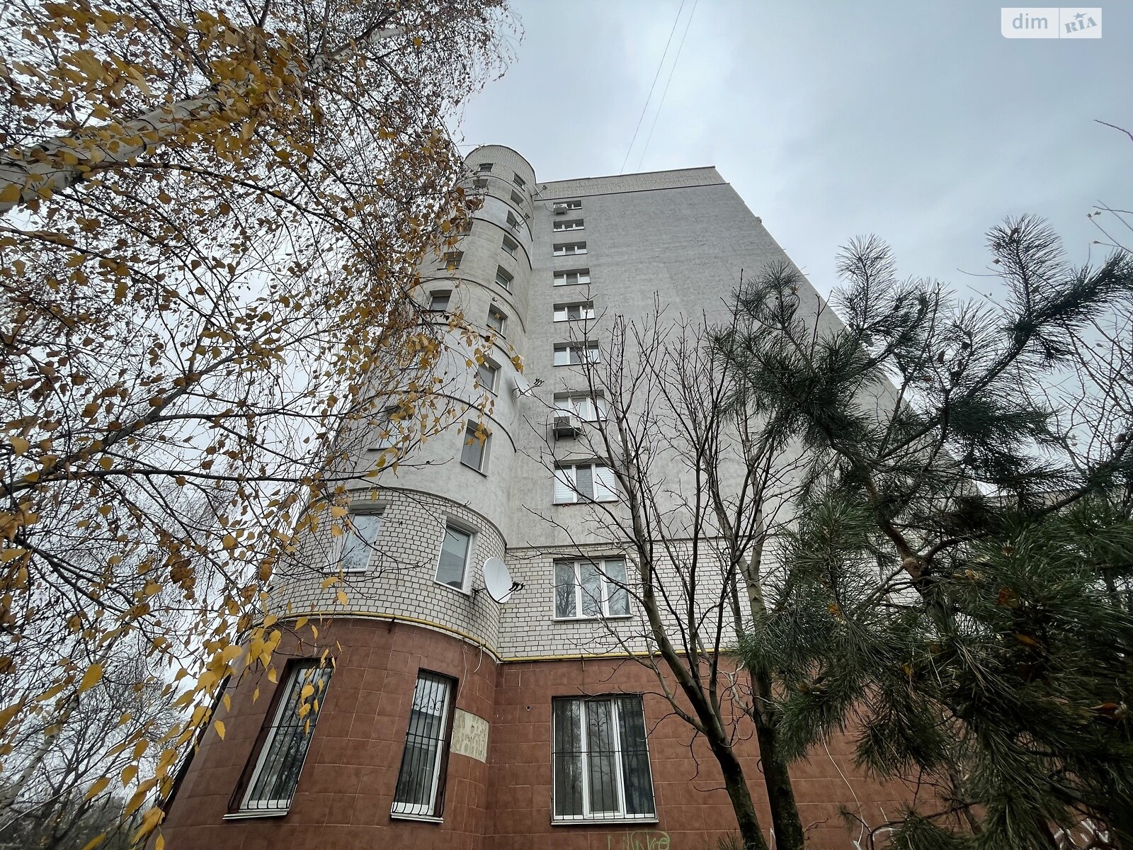 двокімнатна квартира в Житомирі, район Польова, на вул. Корольова 48Б в довготривалу оренду помісячно фото 1