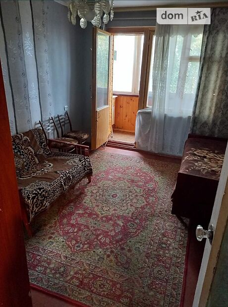 трехкомнатная квартира с мебелью в Житомире, район Полевая, на ул. Космонавтов в аренду на долгий срок помесячно фото 1 трехкомнатная квартира с мебелью в Житомире, район Полевая, на ул. Космонавтов в аренду на долгий срок помесячно фото 1
