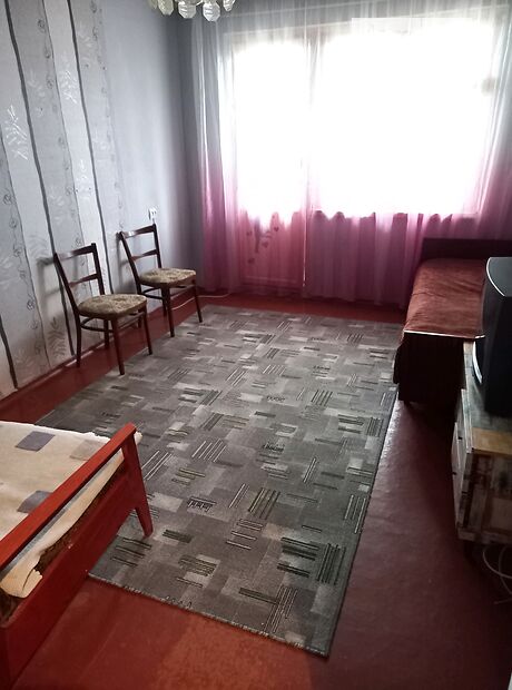 трехкомнатная квартира с мебелью в Житомире, район Полевая, на ул. Космонавтов в аренду на долгий срок помесячно фото 1 трехкомнатная квартира с мебелью в Житомире, район Полевая, на ул. Космонавтов в аренду на долгий срок помесячно фото 1