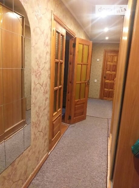 чотирикімнатна квартира з меблями в Житомирі, район Польова, на Кондратюка в довготривалу оренду помісячно фото 1 чотирикімнатна квартира з меблями в Житомирі, район Польова, на Кондратюка в довготривалу оренду помісячно фото 1