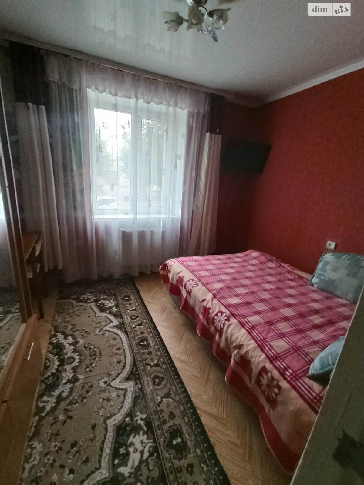 трикімнатна квартира в Житомирі, район Сінний ринок, на вул. Небесної сотні в довготривалу оренду помісячно фото 1 трикімнатна квартира в Житомирі, район Сінний ринок, на вул. Небесної сотні в довготривалу оренду помісячно фото 1