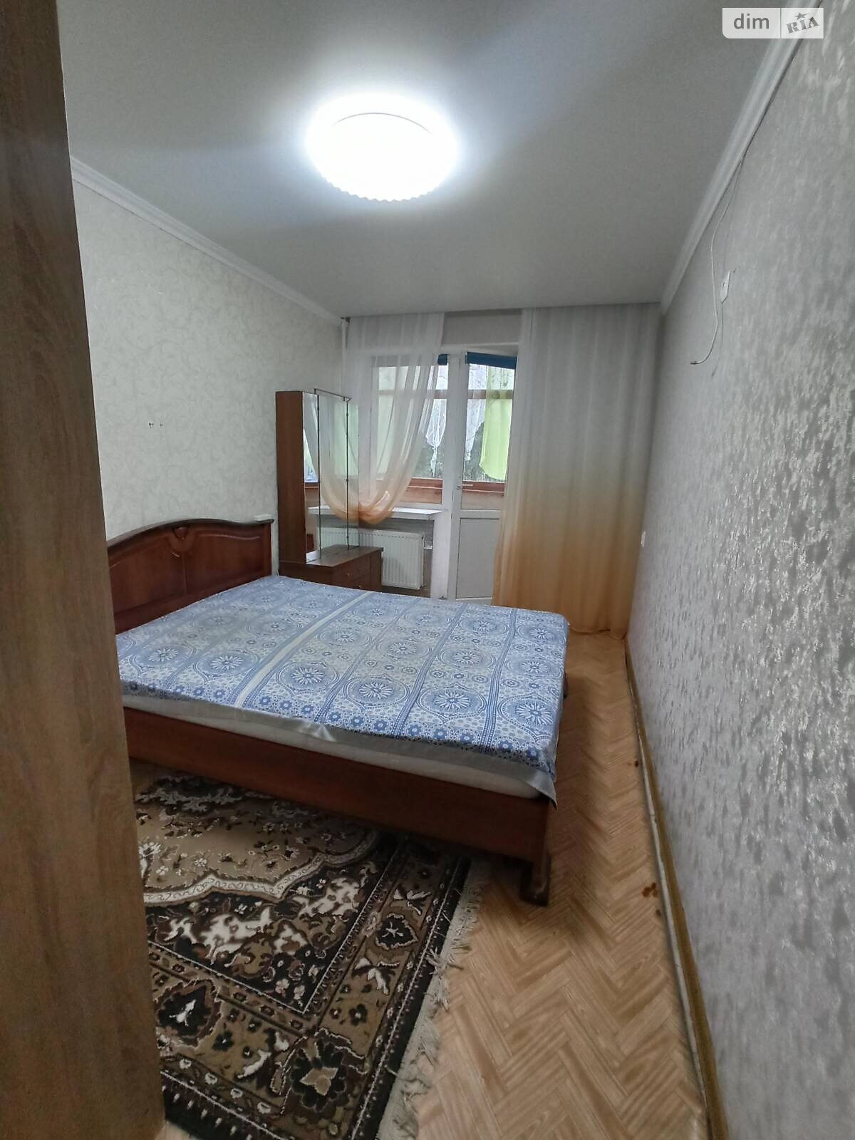 трикімнатна квартира в Житомирі, район Сінний ринок, на вул. Небесної сотні в довготривалу оренду помісячно фото 1 трикімнатна квартира в Житомирі, район Сінний ринок, на вул. Небесної сотні в довготривалу оренду помісячно фото 1