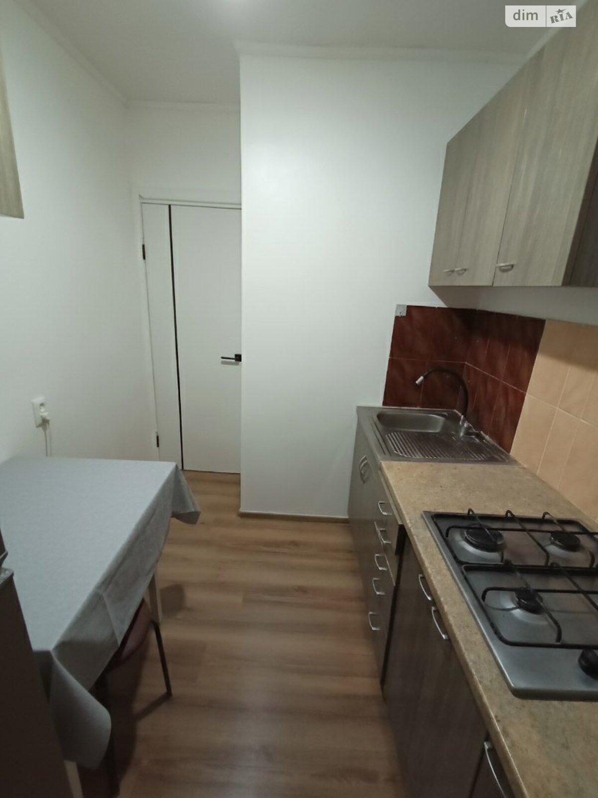 однокімнатна квартира в Житомирі, район Смолянка, на вул. Довженка в довготривалу оренду помісячно фото 1