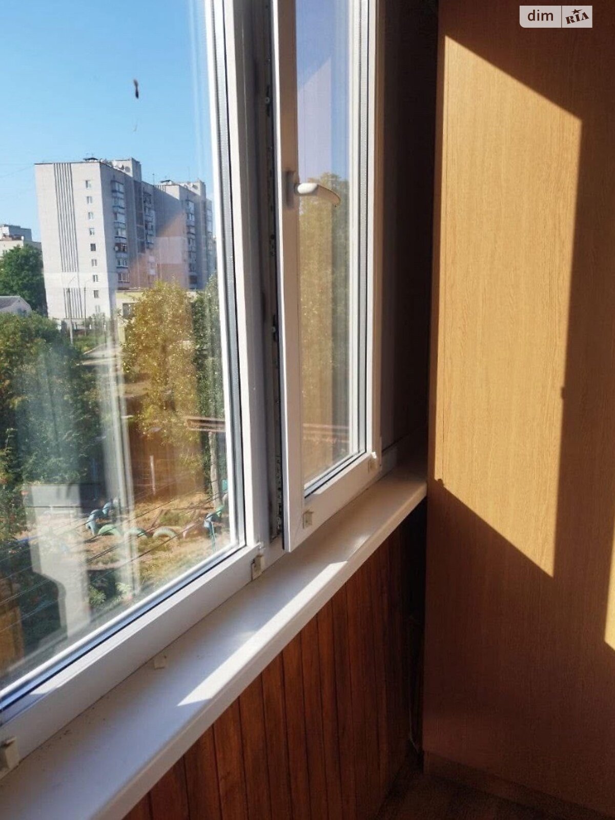 двухкомнатная квартира в Житомире, район Смолянка, на ул. Юрия Вороного 40, кв. 45 в аренду на долгий срок помесячно фото 1 двухкомнатная квартира в Житомире, район Смолянка, на ул. Юрия Вороного 40, кв. 45 в аренду на долгий срок помесячно фото 1