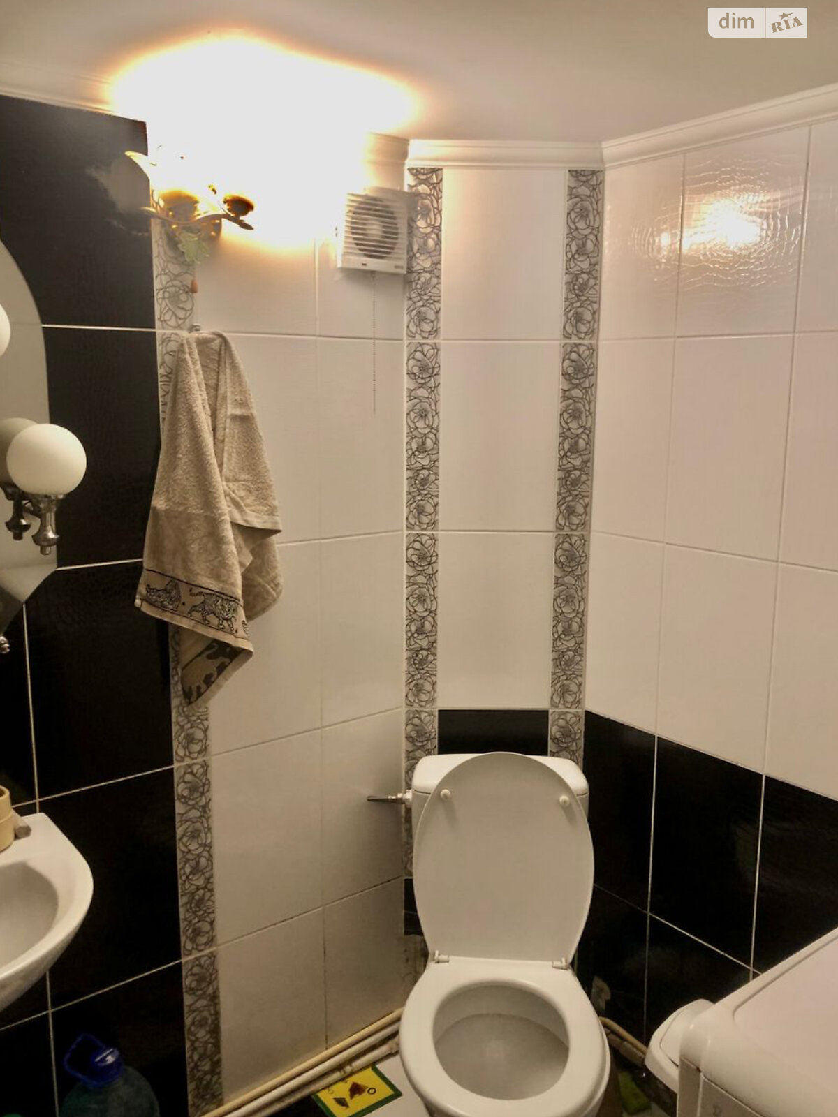 однокімнатна квартира в Житомирі, район Соколова Гора, на вул. Видумка в довготривалу оренду помісячно фото 1 однокімнатна квартира в Житомирі, район Соколова Гора, на вул. Видумка в довготривалу оренду помісячно фото 1