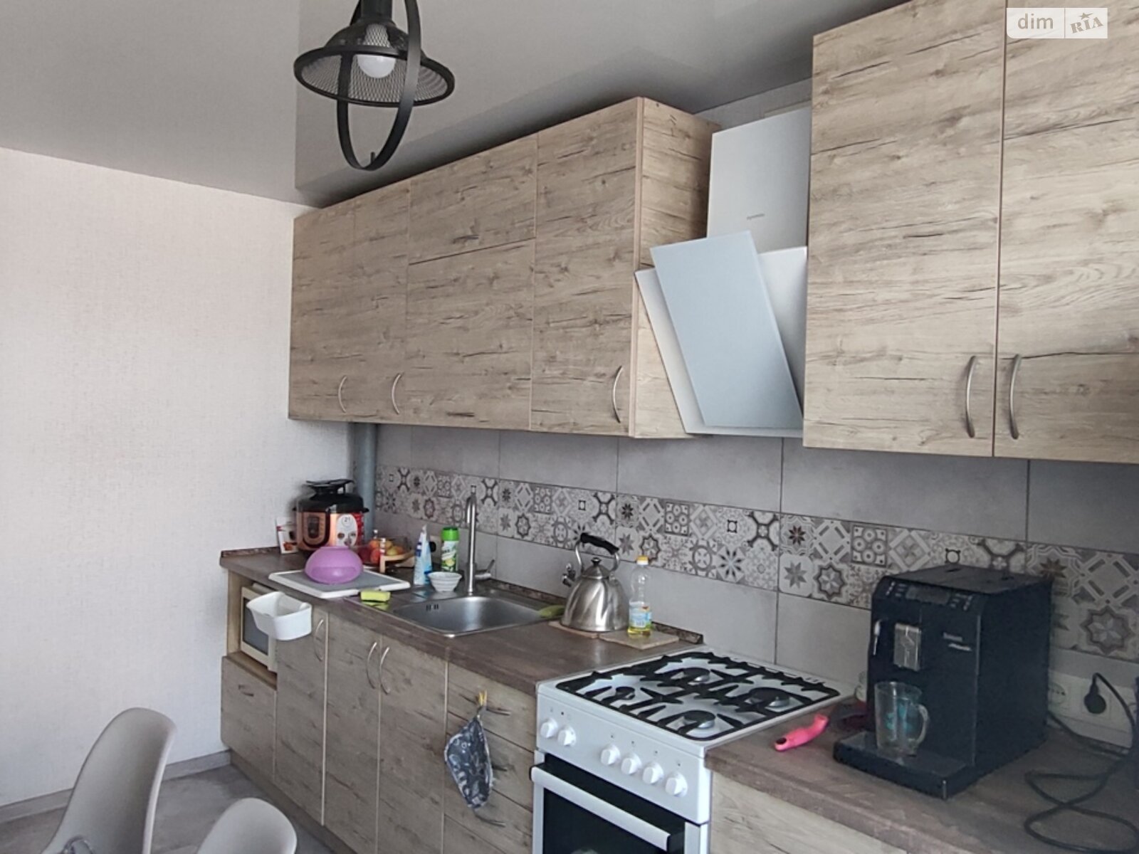 трехкомнатная квартира в Житомире, район Центр, на ул. Кочерги Ивана 6 в аренду на долгий срок помесячно фото 1 трехкомнатная квартира в Житомире, район Центр, на ул. Кочерги Ивана 6 в аренду на долгий срок помесячно фото 1