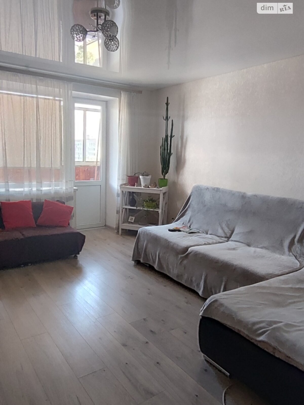 трехкомнатная квартира в Житомире, район Центр, на ул. Кочерги Ивана 6 в аренду на долгий срок помесячно фото 1 трехкомнатная квартира в Житомире, район Центр, на ул. Кочерги Ивана 6 в аренду на долгий срок помесячно фото 1