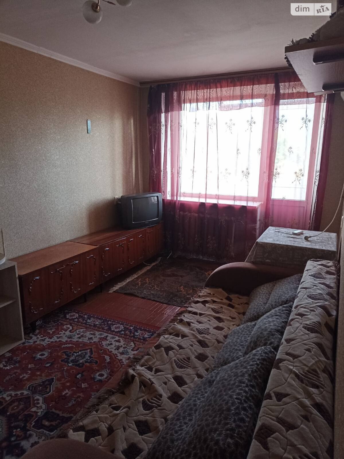 однокомнатная квартира в Житомире, район Старый Город, на ул. Святослава Рихтера 12 в аренду на долгий срок помесячно фото 1 однокомнатная квартира в Житомире, район Старый Город, на ул. Святослава Рихтера 12 в аренду на долгий срок помесячно фото 1