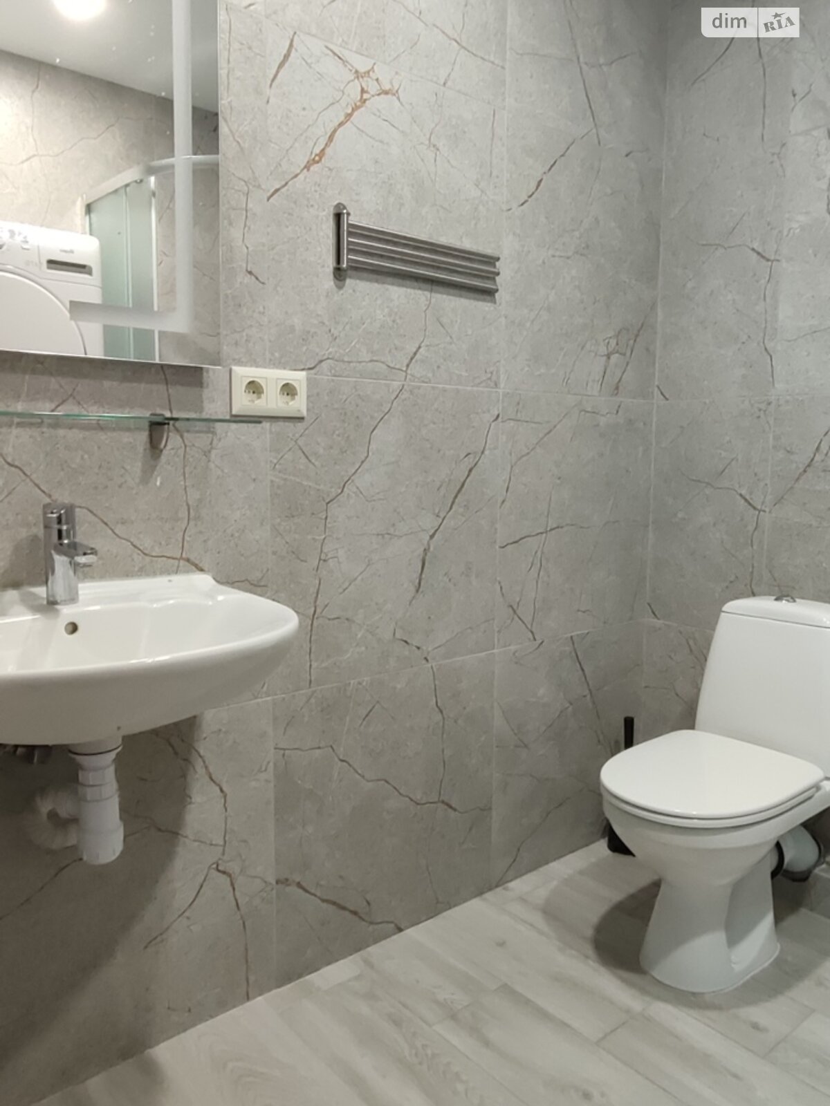 однокомнатная квартира в Житомире, район Центр, на ул. Домбровского в аренду на долгий срок помесячно фото 1