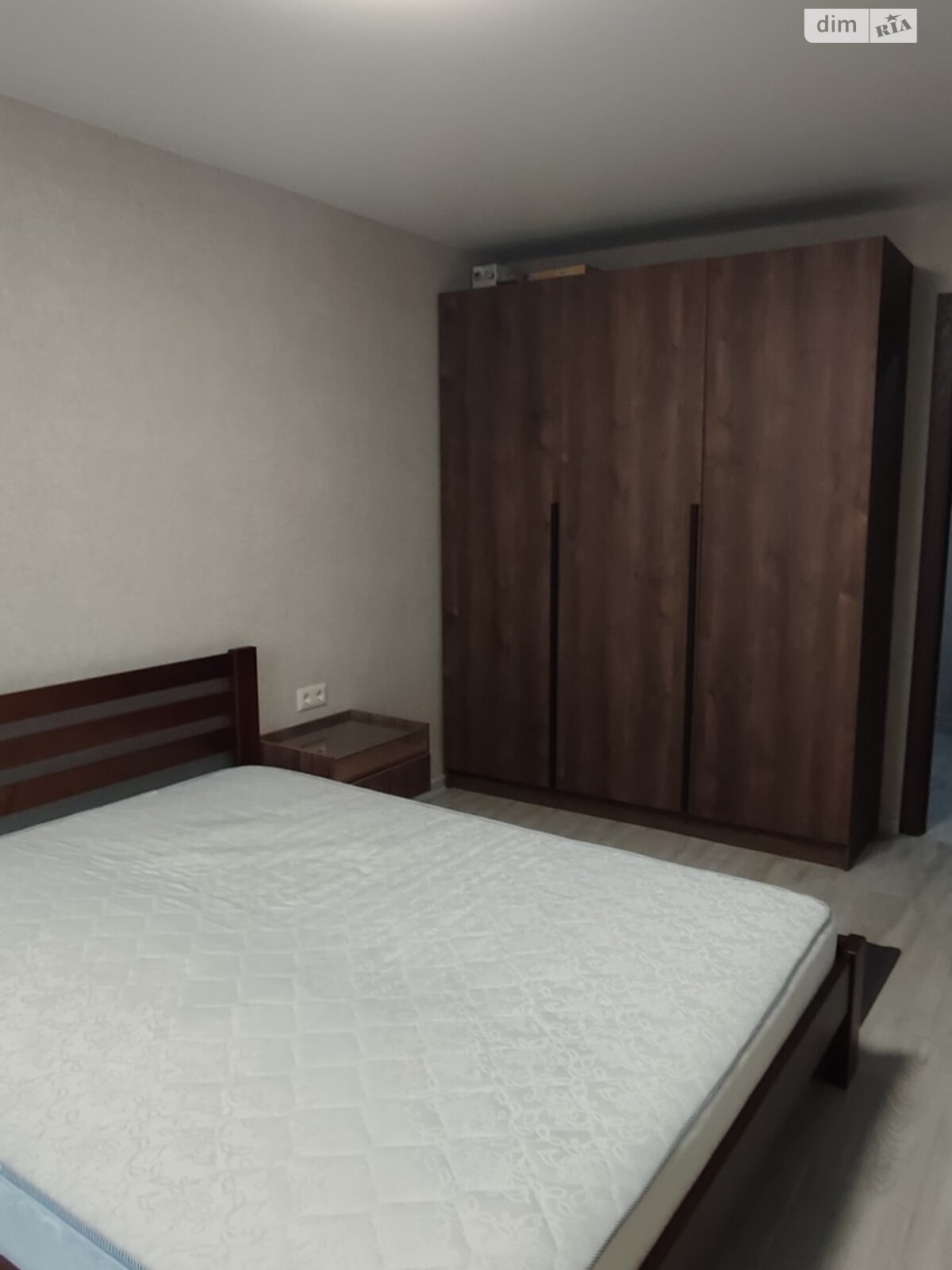 однокомнатная квартира в Житомире, район Центр, на ул. Домбровского в аренду на долгий срок помесячно фото 1